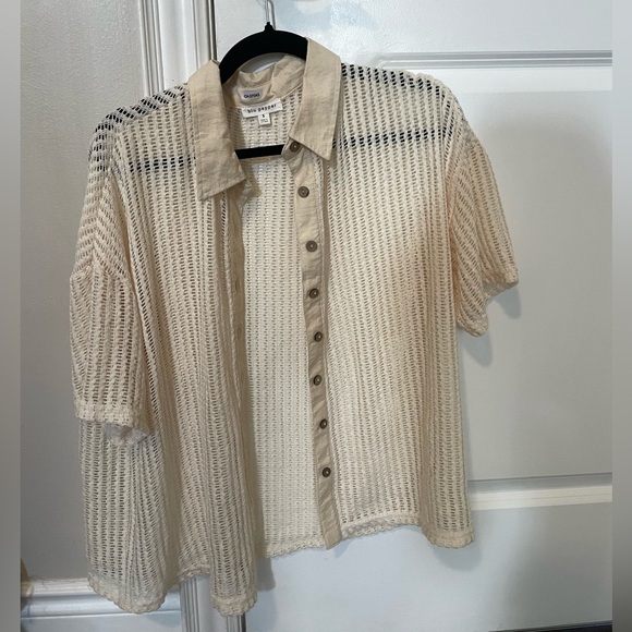 NWOT Blu Pepper Knitted Button Up - Picture 2 of 4